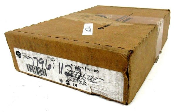 NEW ALLEN BRADLEY 1746-OX8 OUTPUT MODULE 1746OX8 SERIES A
