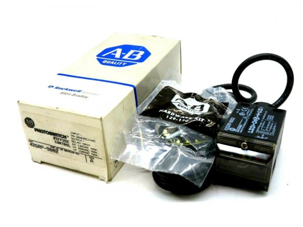 NEW ALLEN BRADLEY 42GRP-9002 DIFFUSE CONTROL SENSOR 42GRP9002