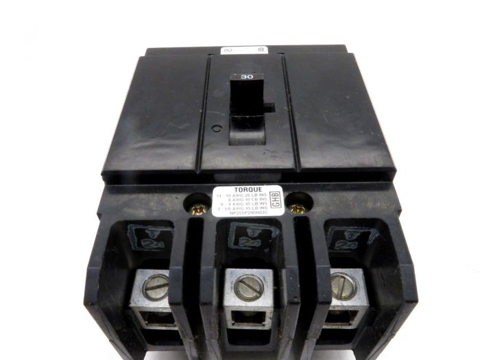 NEW CUTLER HAMMER GHB3030 CIRCUIT BREAKER TYPE GHB - Image 4