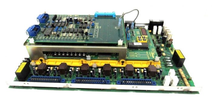 USED FANUC A20B-2000-0220/04B SPINDLE DRIVE BOARD A20B2000022004B - Image 3