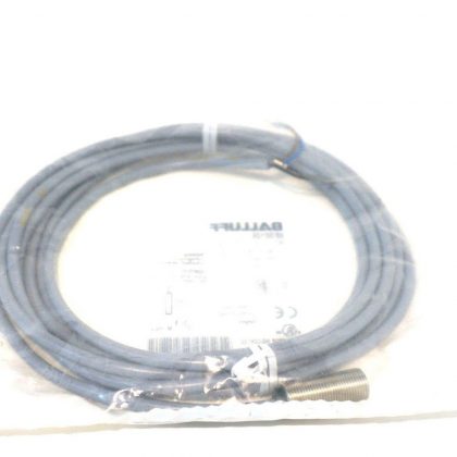 NEW BALLUFF BES516-375-E4-C-03 POXIMITY SENSOR BES516375E4C03