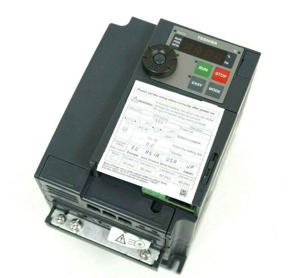 NEW TOSHIBA VFS15-2015PM-W1 TRANSISTOR INVERTER VFS152015PMW1