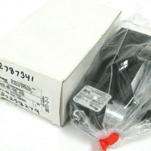 NEW VERSA CGS-4232-NB1-228L-A120 4 WAY VALVE CGS4232NB1228LA120