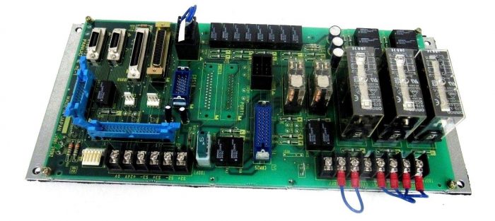 USED FANUC A16B-1213-0030/02A CONTROL BOARD A16B1213003002A - Image 3