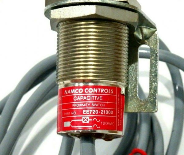 NEW NAMCO CONTROLS EE720-21000 PROXIMITY SWITCH EE72021000 - Image 3