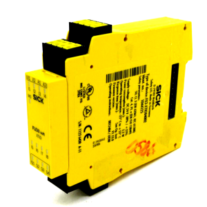 NEW SICK 1044125 SAFETY CONTROLLER FX3-XTIO84002