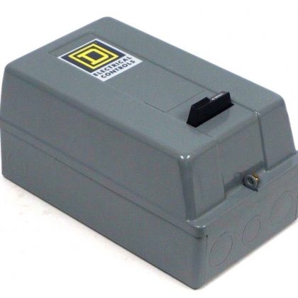 NEW SQUARE D 8536-SAG11 AC MAGNETIC STARTER SER. B 8536SAG11