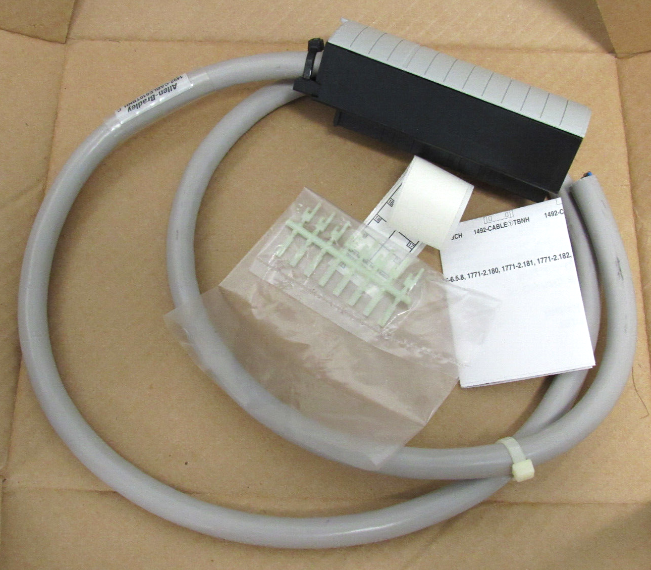 ALLEN BRADLEY 1492-CABLE010TBNH CABLE ASSY SER.C 1492CABLE010TBNH NEW SURPLUS - Image 3