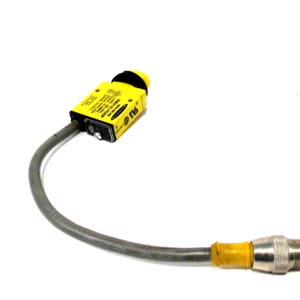 NEW BANNER ENGINEERING SM312LVQDP PHOTOELECTRIC SESNSOR
