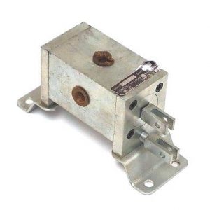 NEW LINCOLN INDUSTRIAL 81740 FOUR WAY VALVE