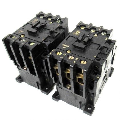 USED GENERAL ELECTRIC CR4CH-11 CONTACTOR CR4CH11 CR4CH
