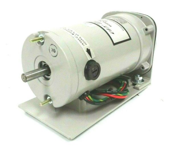 NEW COLE PARMER MASTERFLEX 7533-80 DRIVE MOTOR 24VDC 570RPM 753380