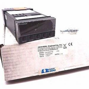 NEW OMEGA ENGINEERING CN1001TC TEMPERATURE CONTROLLER