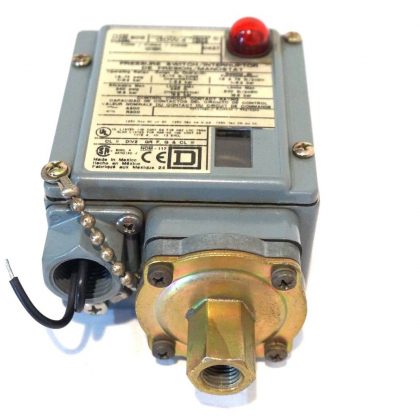 NEW SQUARE D 9012-GDW-4 PRESSURE SWITCH SER.C 9012GDW4