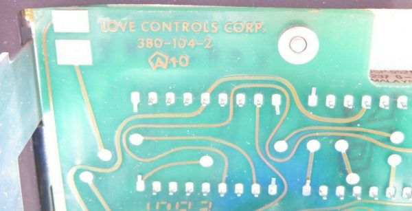 USED LOVE CONTROLS 450 TEMPERATURE CONTROLLER 380-104-2 - Image 4