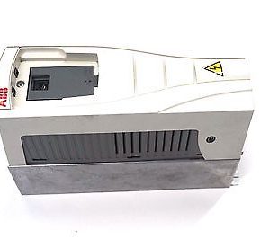 NEW ABB ACS550-U1-06A9-4 AC DRIVE ACS550U106A94