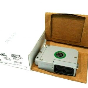 NEW ALLEN BRADLEY 42MRU-5200 PHOTOSWITCH SER.C 42MRU5200