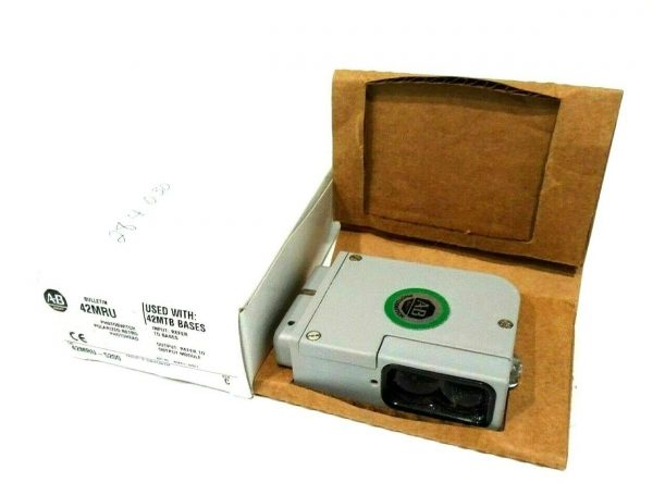 NEW ALLEN BRADLEY 42MRU-5200 PHOTOSWITCH SER.C 42MRU5200