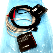 NEW KEYENCE LV NH300 TRANSMITTER RECIEVER SENSORS LVNH300 SB NEW KEYENCE LV NH300 TRANSMITTER RECIEVER SENSORS LVNH300 SB