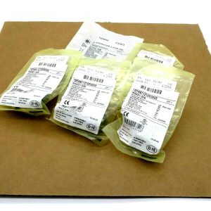 NEW LOT OF 5 ABB 1SFA611210R3006 SELECTOR SWITCH M3SS1-30B