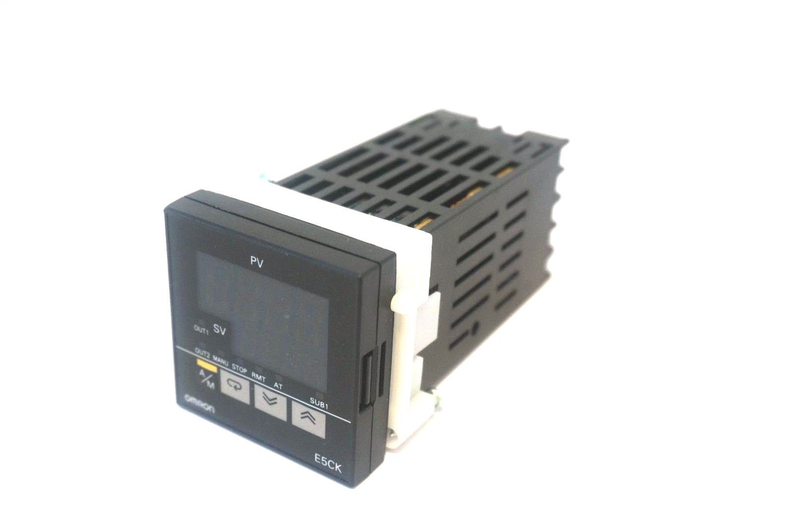NEW OMRON E5CK-AA-1500 DIGITAL CONTROLLER E5CKAA1500