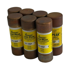 NEW LOT OF 7 BUSSMANN LPJ-30SP LOW-PEAK FUSES LPJ30SP