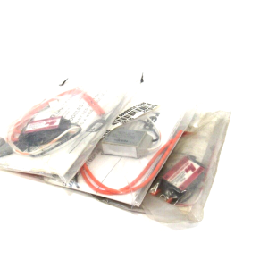 LOT OF 3 NEW RED LION CONTROLS VCMA0000 VOLTAGE CONVERTER MODULES VCMA
