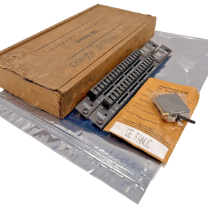 NEW BOX OF 2 GE FANUC IC600 FP929K FACE PLATES IC600FP929K
