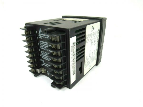 USED HONEYWELL DC230B-C0-0A-10-0000000-E0-0 TEMP CONTROL DC230BC00A100000000E00 - Image 4
