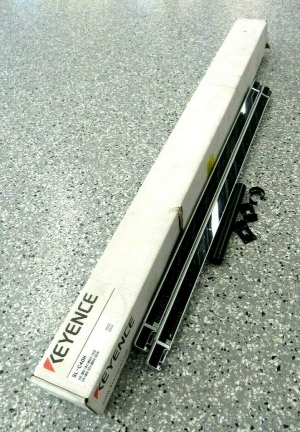 NEW KEYENCE SL-C40H LIGHT CURTAIN SET SL-C40H-R RECEIVER SL-C40H-T TRANSMITTER