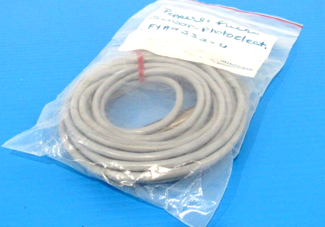NEW PEPPERL+FUCHS FYAA3J2-4 PROXIMITY SENSOR FYAA3J24