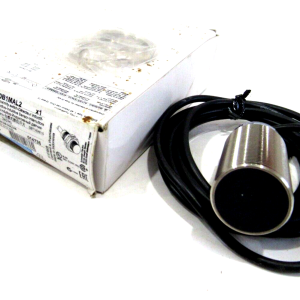 NEW SCHNEIDER ELECTRIC TELEMECANIQUE XS630B1MAL2 PROXIMITY SENSOR