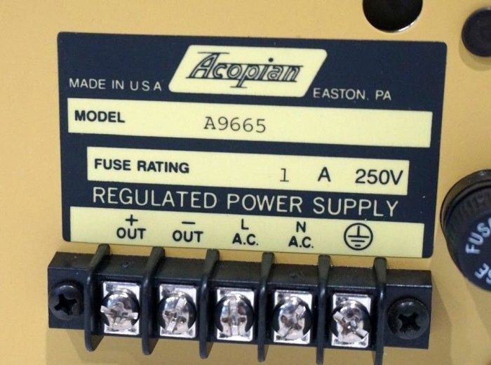 NEW ACOPIAN A9665 POWER SUPPLY 1A 250V - Image 4