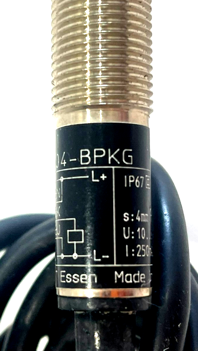 1PC IFM IM5129 Proximity Switch Sensor 10...36 DC New