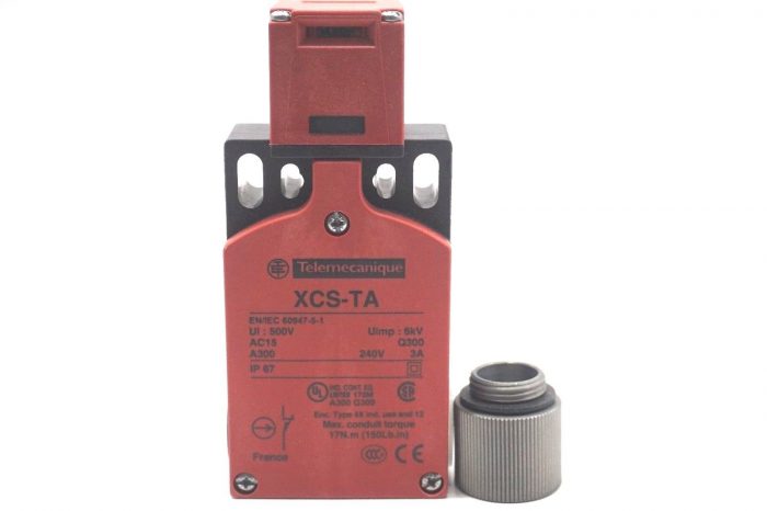 NEW TELEMECANIQUE XCS-TA793 SAFETY INTERLOCK SWITCH XCSTA793 - Image 3