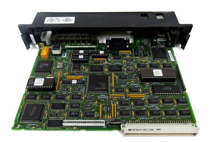 USED GE FANUC IC697BEM733D REMOTE I/O SCANNER - Image 4