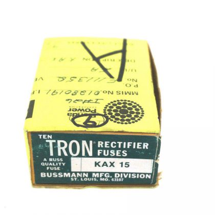 10 NEW BUSSMANN KAX-15 FUSES KAX15