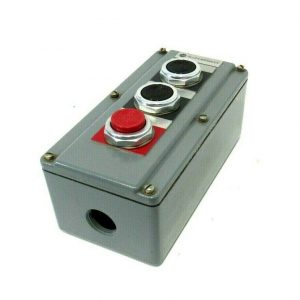 NEW ALLEN BRADLEY 800T-3TD PUSHBUTTON STATION SER.T 800T3TD