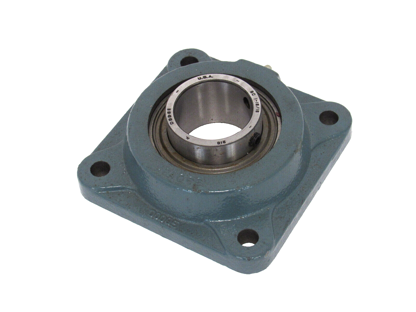 NEW DODGE F4B-SC-115 FLANGE MOUNT BEARING 1-15/16" F4BSC115