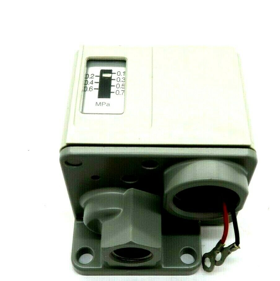 NEW SMC IS3010-02L5 PRESSURE SWITCH IS301002L5 - SB Industrial Supply, Inc.