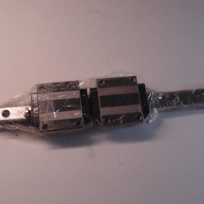 NEW THK LINEAR BEARINGS AND RAIL WITH 2 HSR25 UG4J21