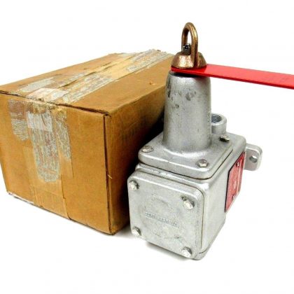 NEW CROUSE HINDS AFU0333-50 CONVEYER CONTROL SWITCH AFU033350