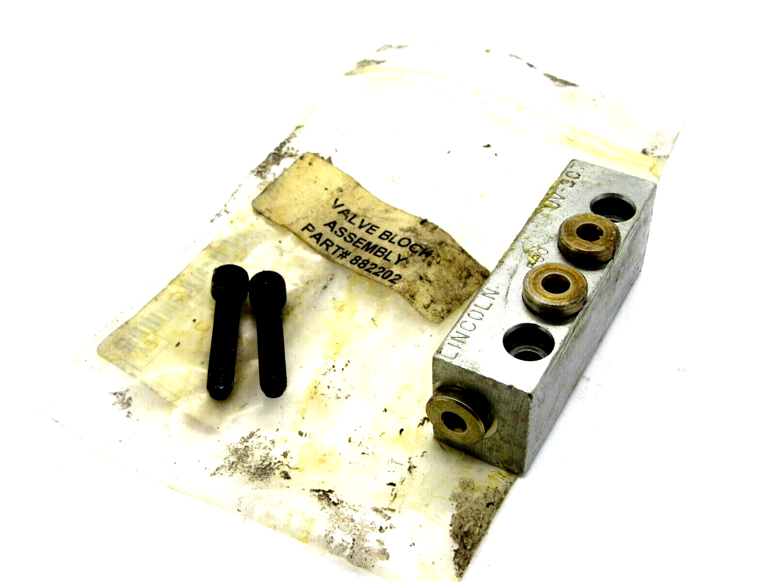 NEW LINCOLN INDUSTRIES 882202 VALVE BLOCK ASSEMBLY UV-30T