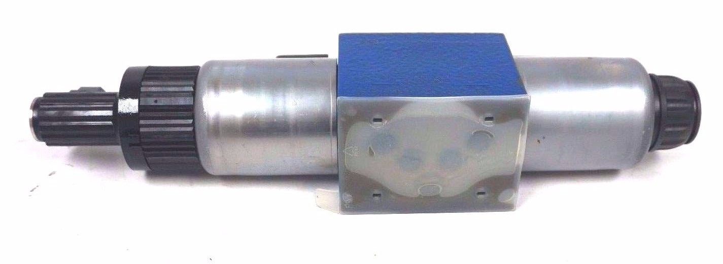 NEW REXROTH 4WRE10E75-22/G24K4/V VALVE R900954102 - Image 3