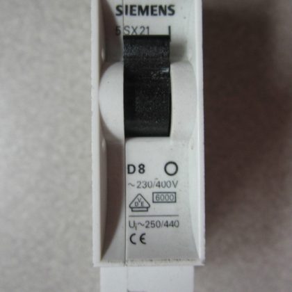 5 NEW SIEMENS 5SX21 D8 CIRCUIT BREAKER 5SX21D8