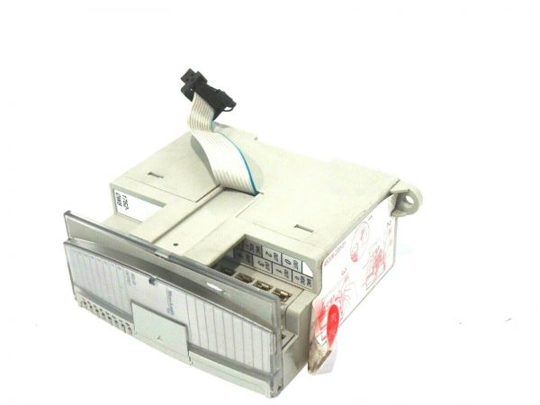 NEW ALLEN BRADLEY 1762-OW8 RELAY OUTPUT MODULE SER.A 1762OW8