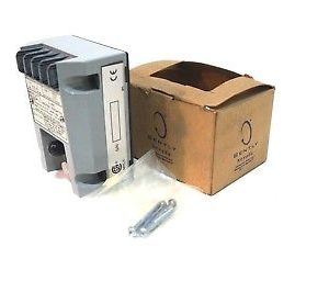 NEW BENTLY NEVADA 990-05-50-02-00 VIBRATION TRANSMITTER 99005500200