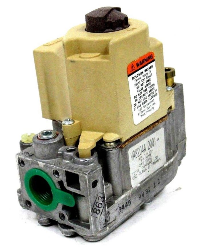NEW HONEYWELL VR8204A-2001 GAS VALVE VR8204A2001