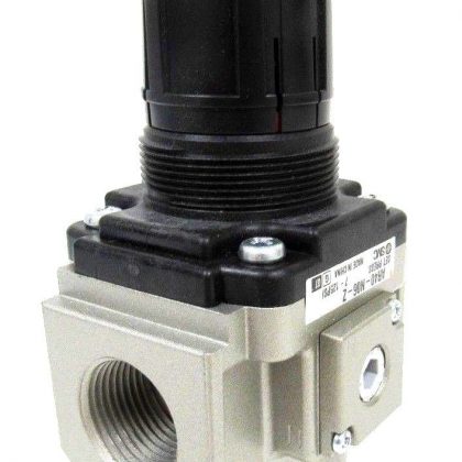NEW SMC AR40-N06-Z REGULATOR AR40N06Z