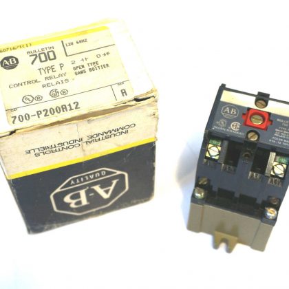NEW ALLEN BRADLEY 700-P200A12 CONTROL RELAY SER.A  700P200A12